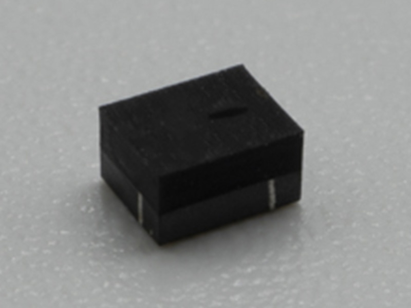 UDM82821 Integrated Magnetic DC-DC Buck Step-Down Power Module ( 2.3V-5.5V Input, 1.2V-3.3V Output )